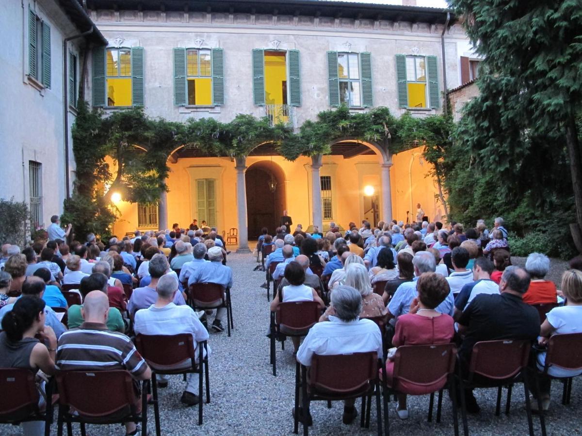 Storica Quercia B&B Nerviano Exterior foto